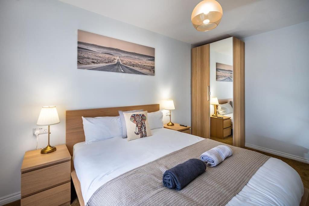 Reading 2-Bed Apartment & Parking Exteriör bild